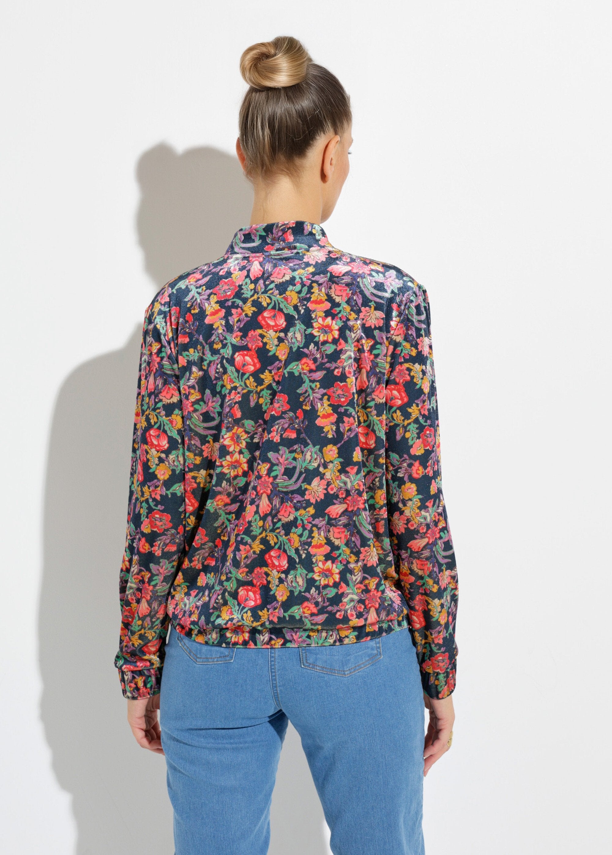 Floral_velvet_zip-up_bomber_jacket_Navy_and_pink_DO1_slim