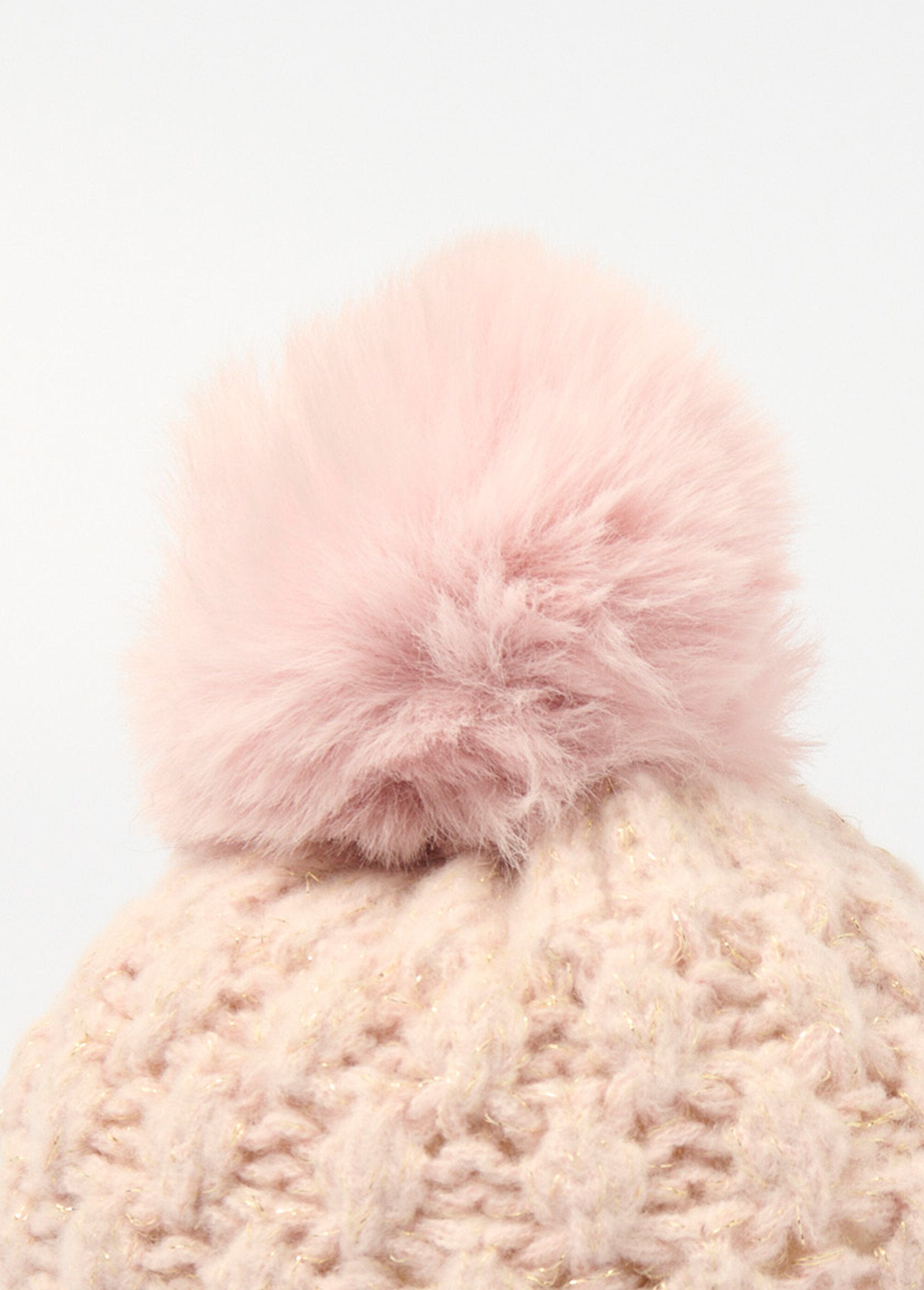 Fancy_hat_with_shiny_thread_Pink_DE2_slim