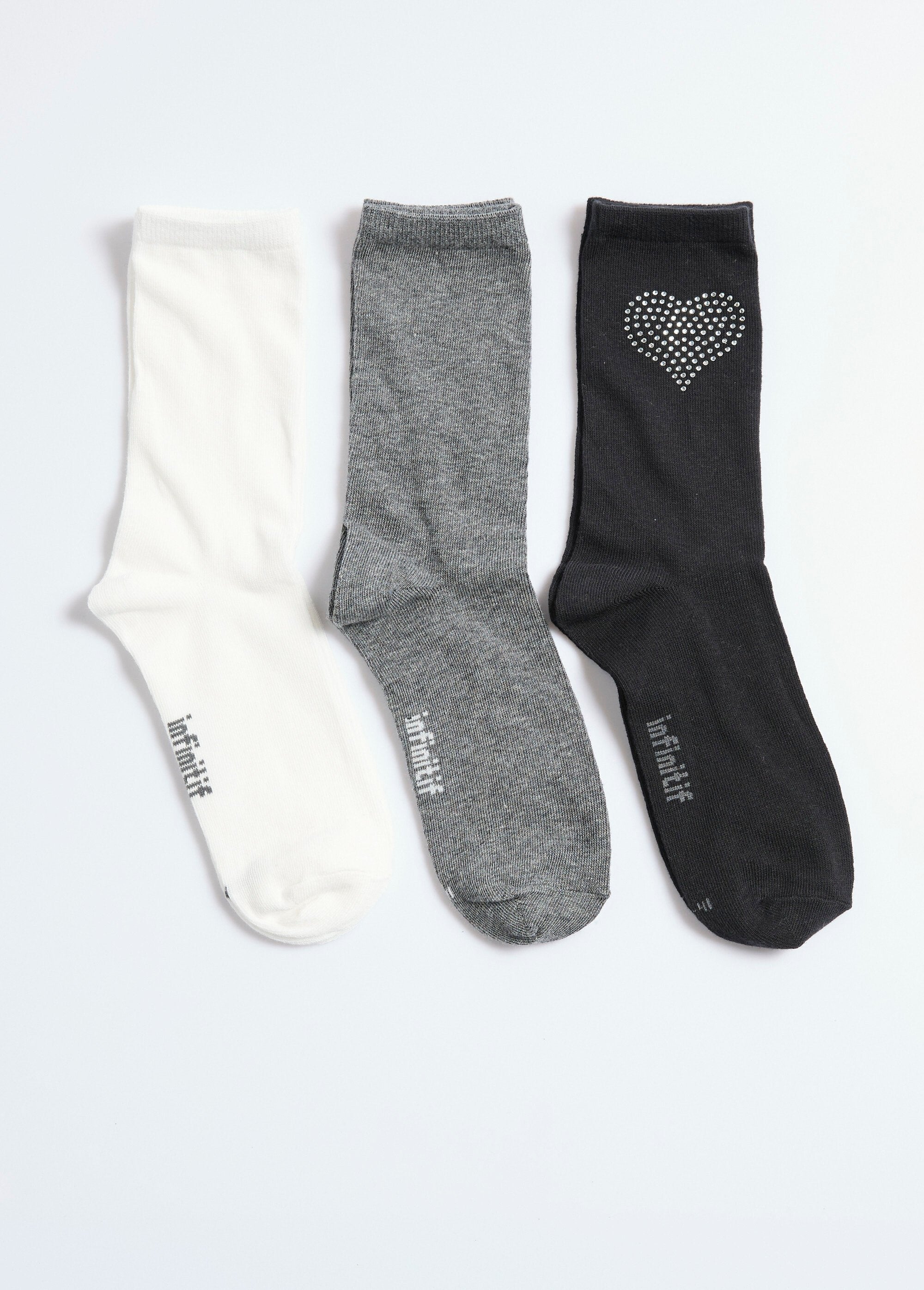 Socks,_with_rhinestone_heart_Black_matching_DE1_slim