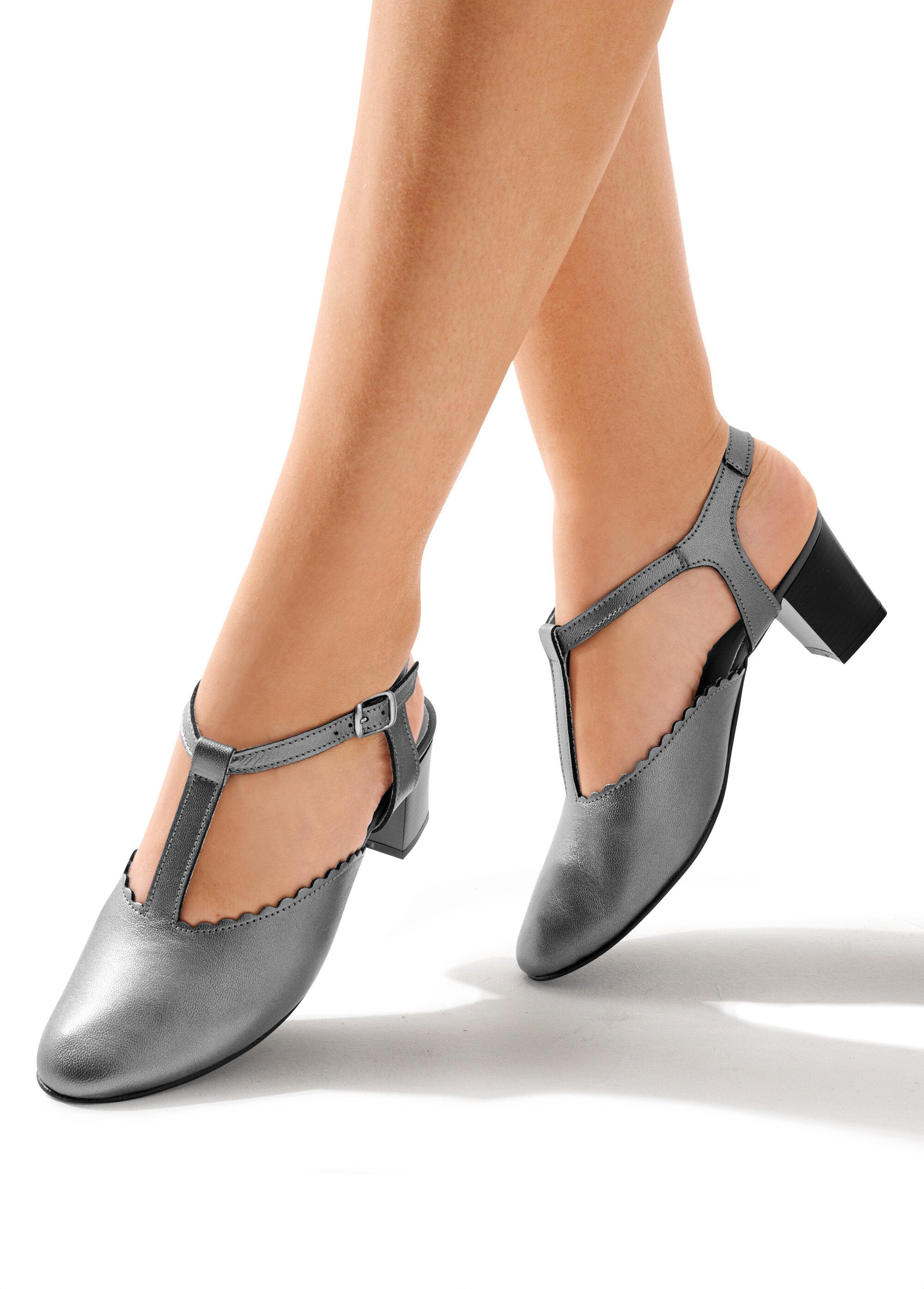 Comfortable_width_high_heel_leather_pumps_Silver_SF1_slim