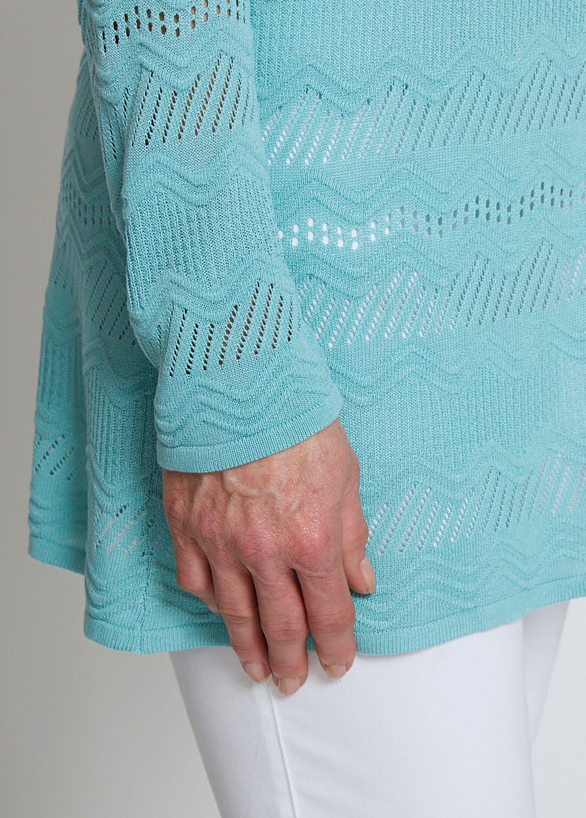 Mid-length_1-button_fancy_knit_cardigan_Aqua_DE1_slim