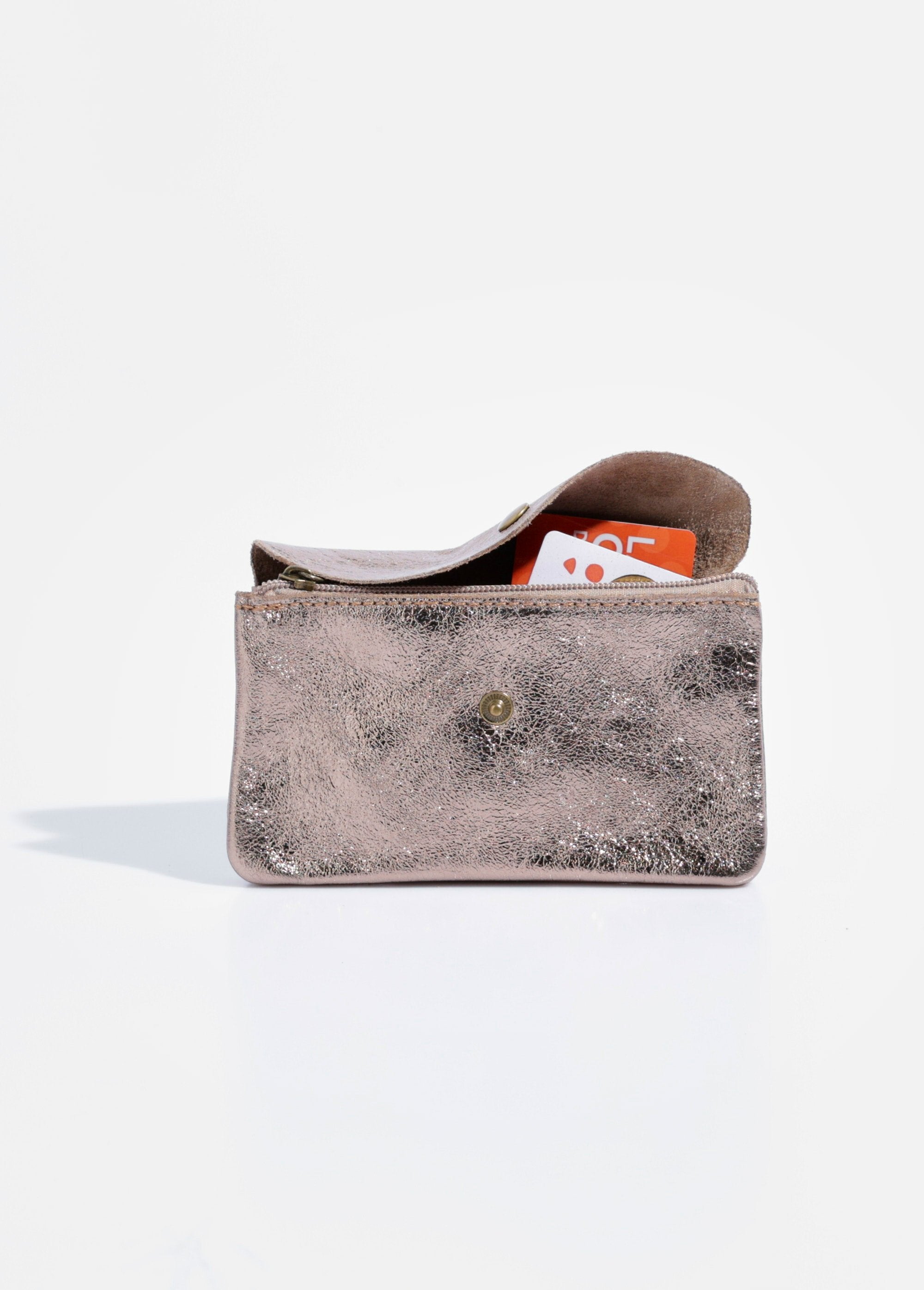 Large_shiny_leather_purse_Old_gold_DE1_slim