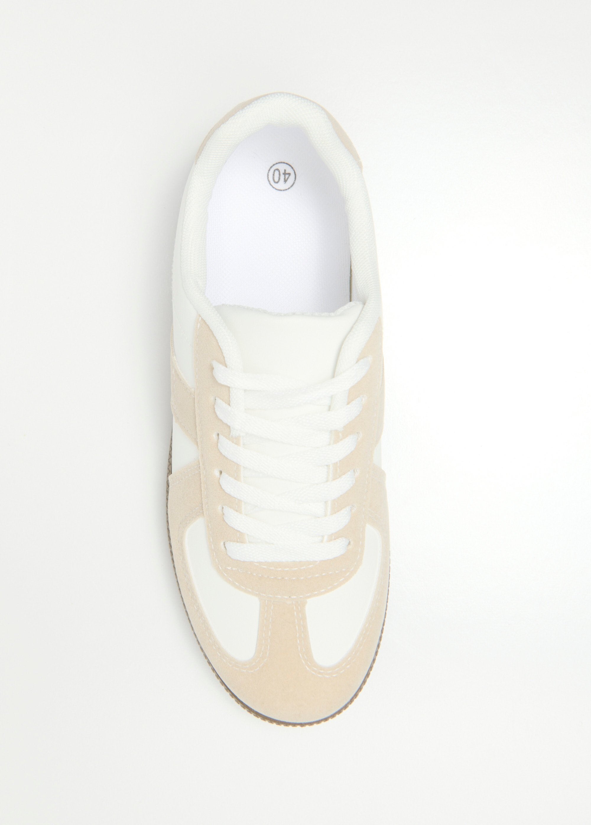 Two-tone_sneakers_with_suede-effect_details_White_OV1_slim