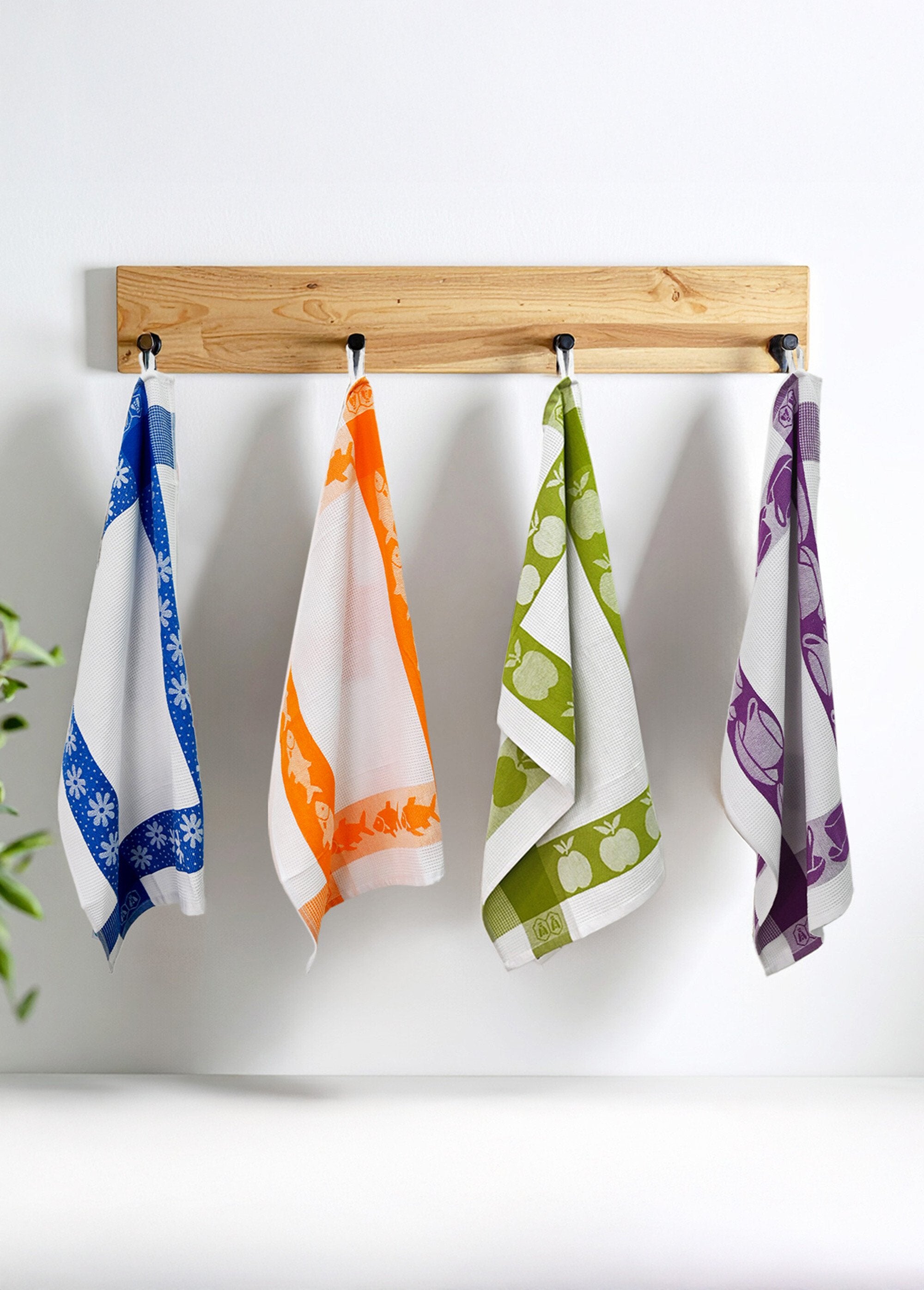 Set_of_3_assorted_jacquard_tea_towels,_3M_square_Mauve_SF1_slim