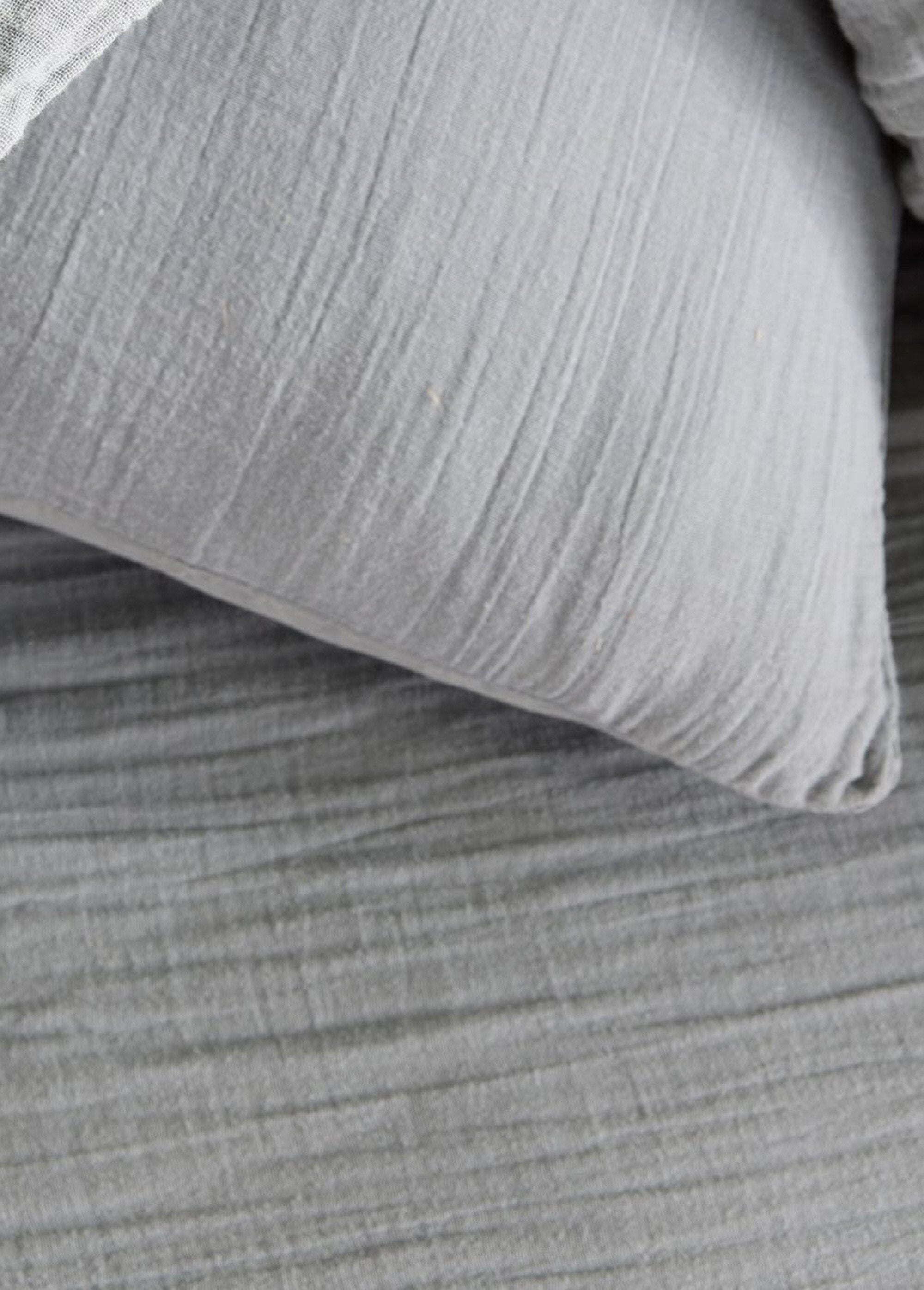 Plain_cotton_gauze_bedding_set,_240_x_220cm_Gray_DE2_slim