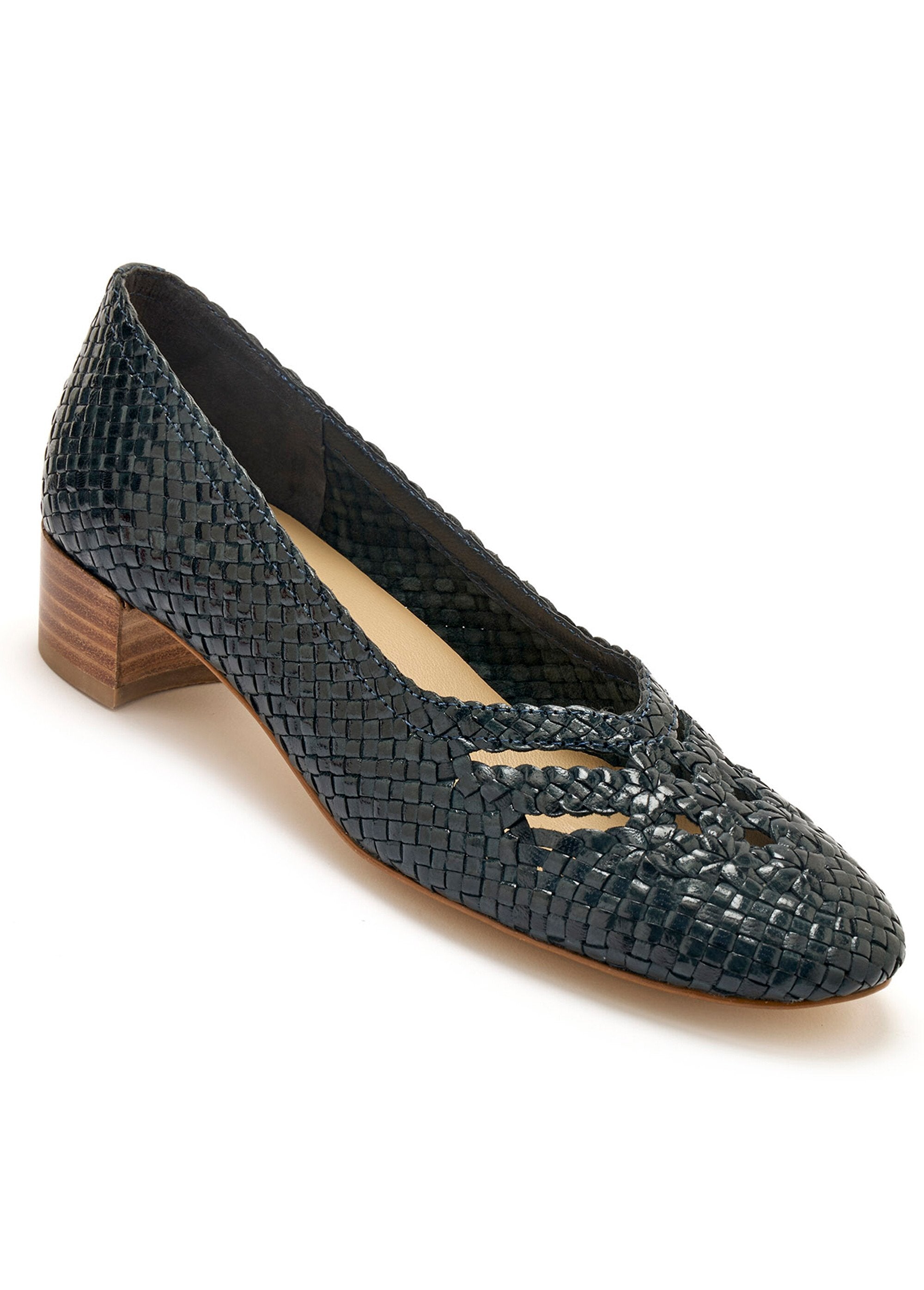 Comfort_width_braided_leather_pumps_Marine_FA1_slim