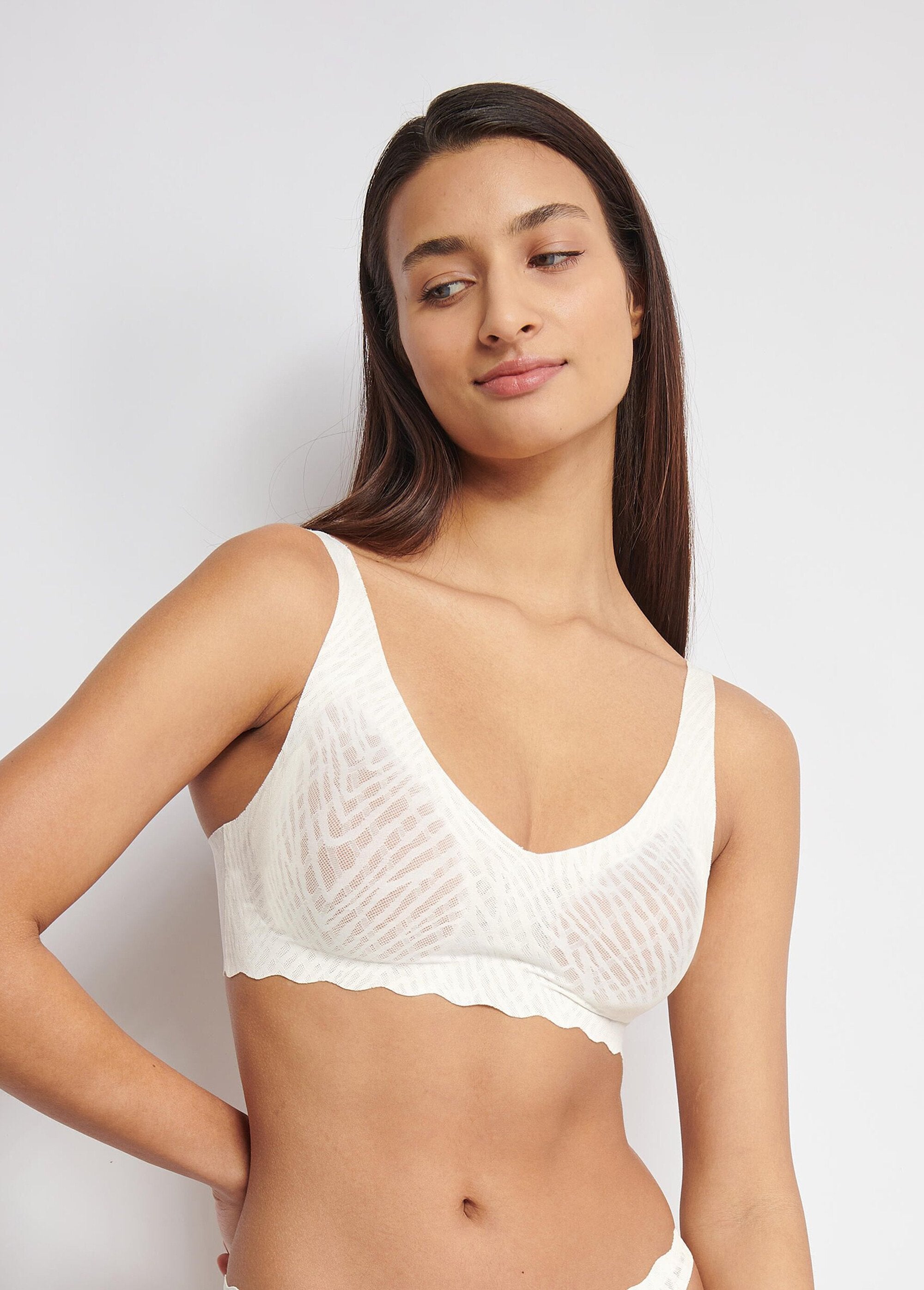 Graphic_microfiber_bra_White_FA1_slim