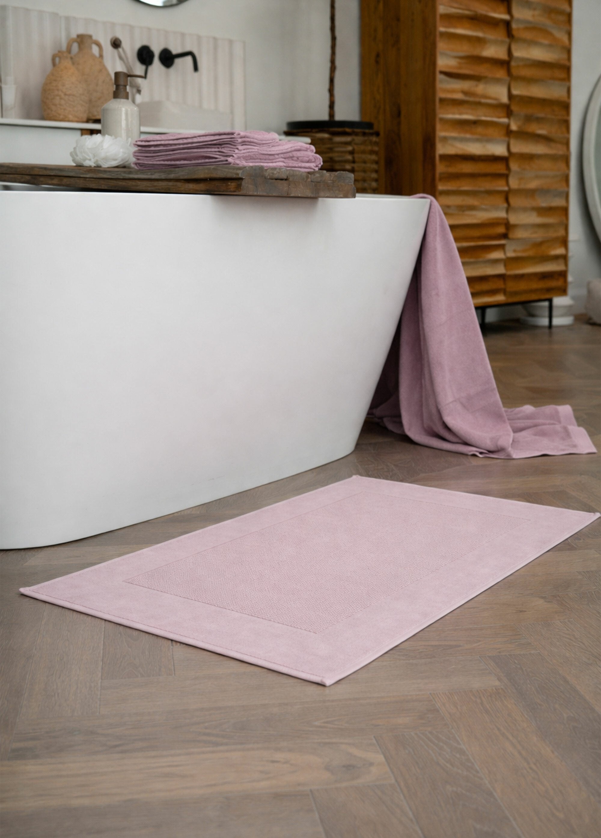 Tapis_de_bain_en_éponge_avec_fin_liteau_Rose_pale_SF1_slim