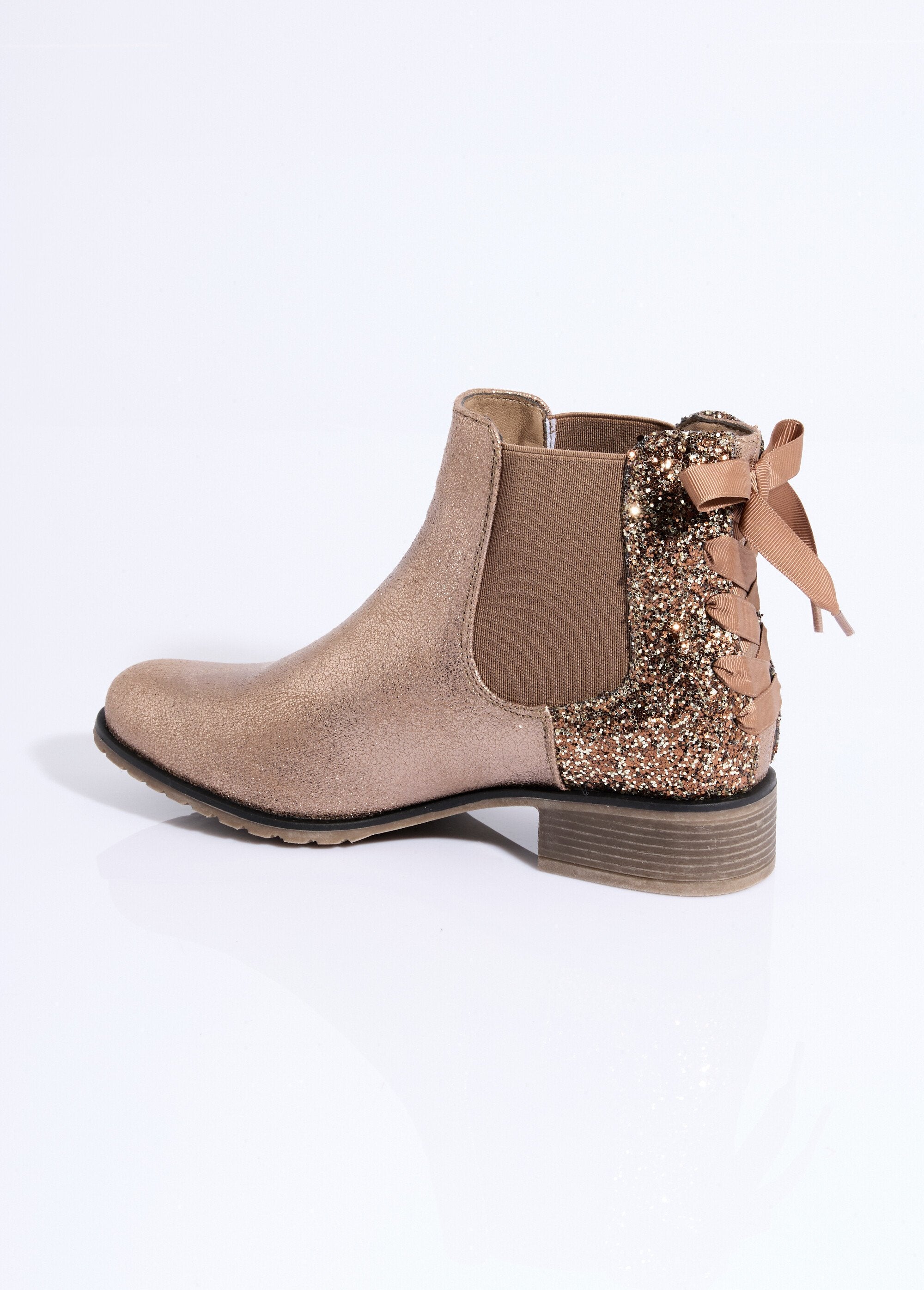 Chelsea_boots_with_fancy_heels_and_bow_Mole_DO1_slim
