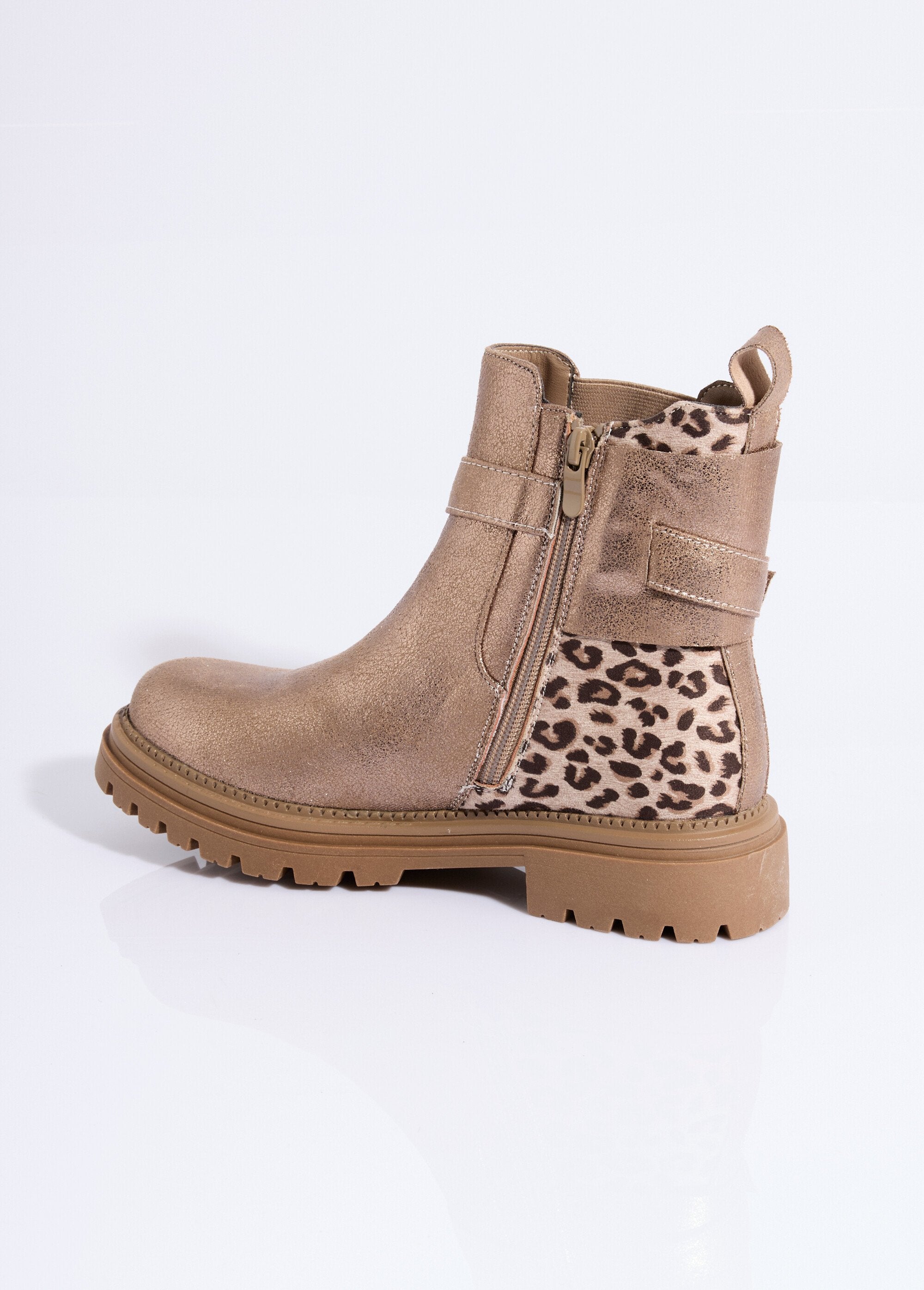 Metallic_ankle_boots_with_leopard_heel_detail_Mole_and_leopard_DO1_slim