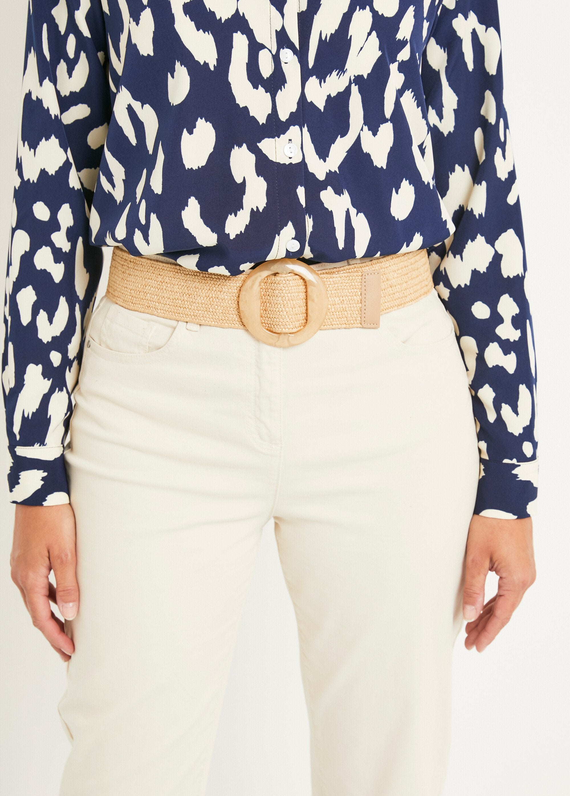 Stretch_belt_with_round_buckle_Natural_FA1_slim