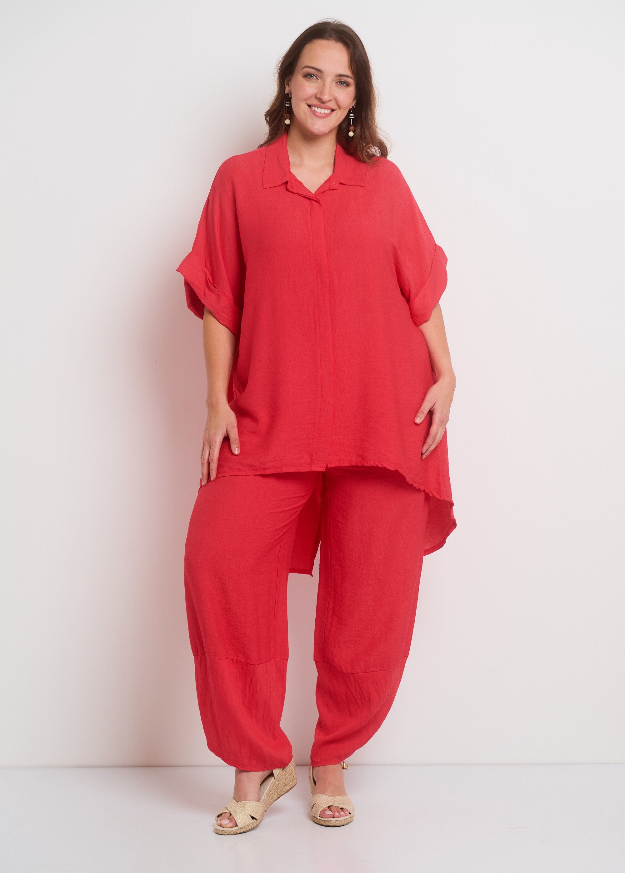 Ensemble_chemisier_et_pantalon_Rouge_FA1_curvy