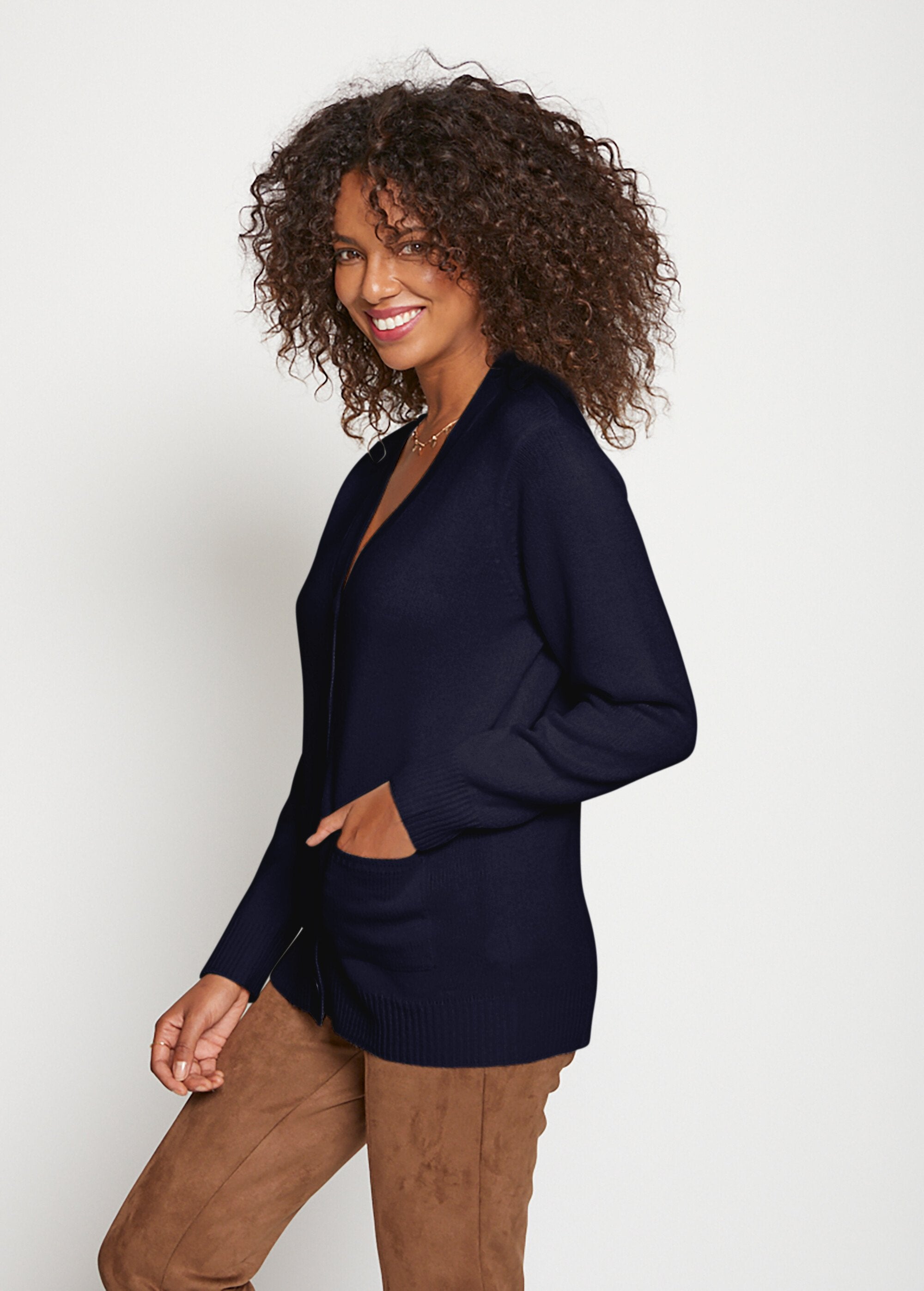 Thick_knit_buttoned_cardigan_Marine_GA1_slim