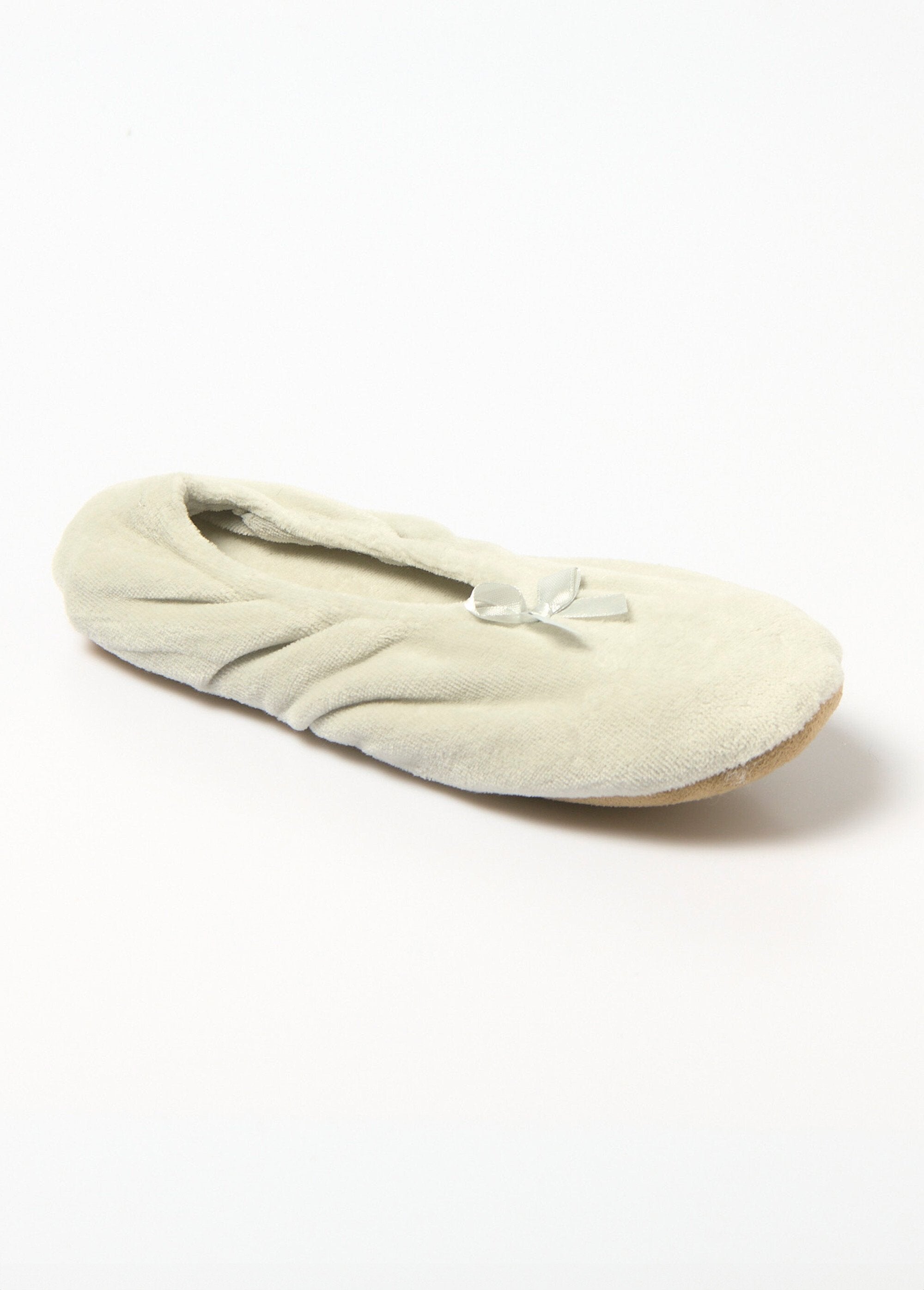 Elasticated_velvet_ballerina_slippers_Gray_FA1_slim