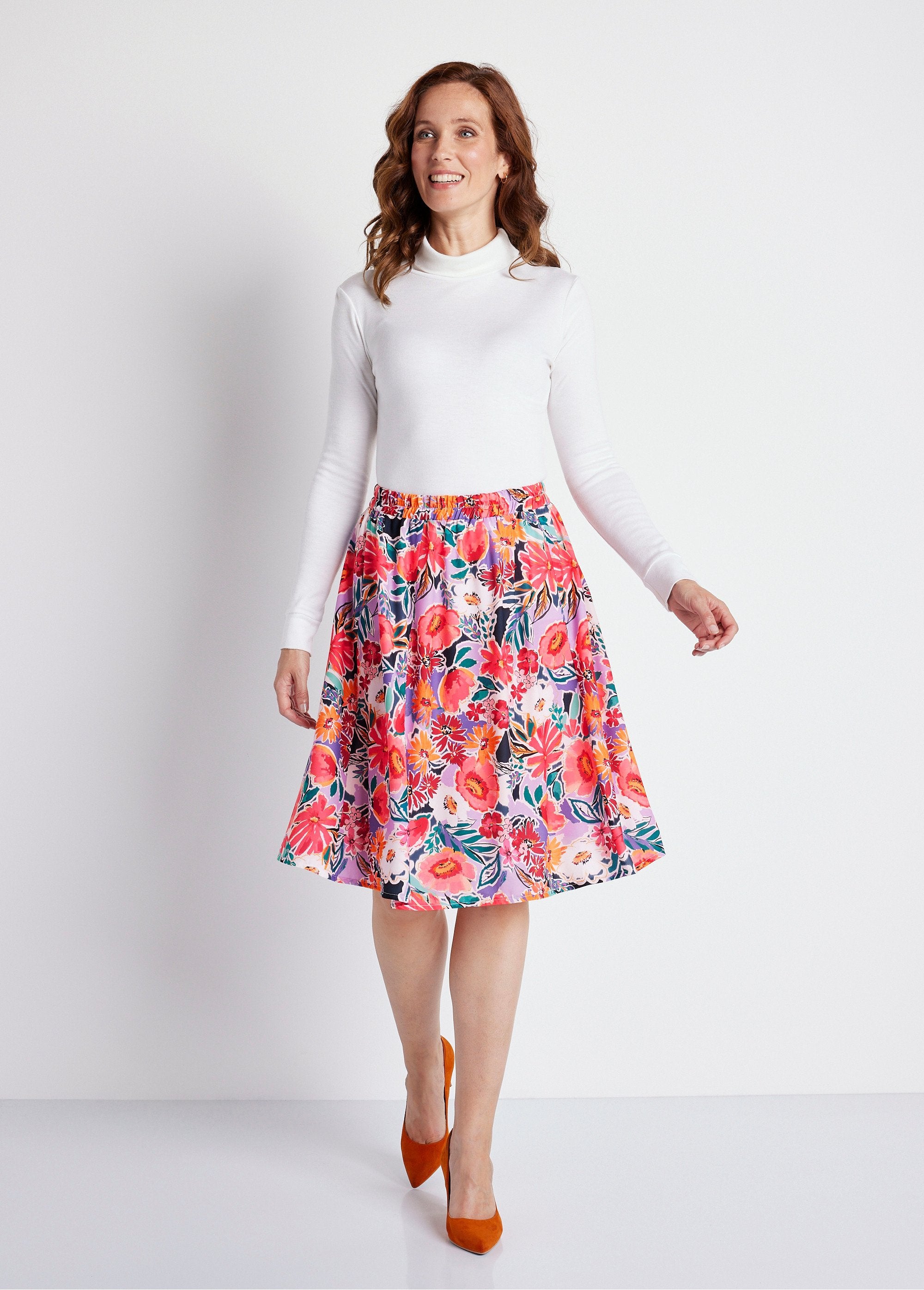 Short_flared_floral_print_skirt_Orange_print_SF1_slim