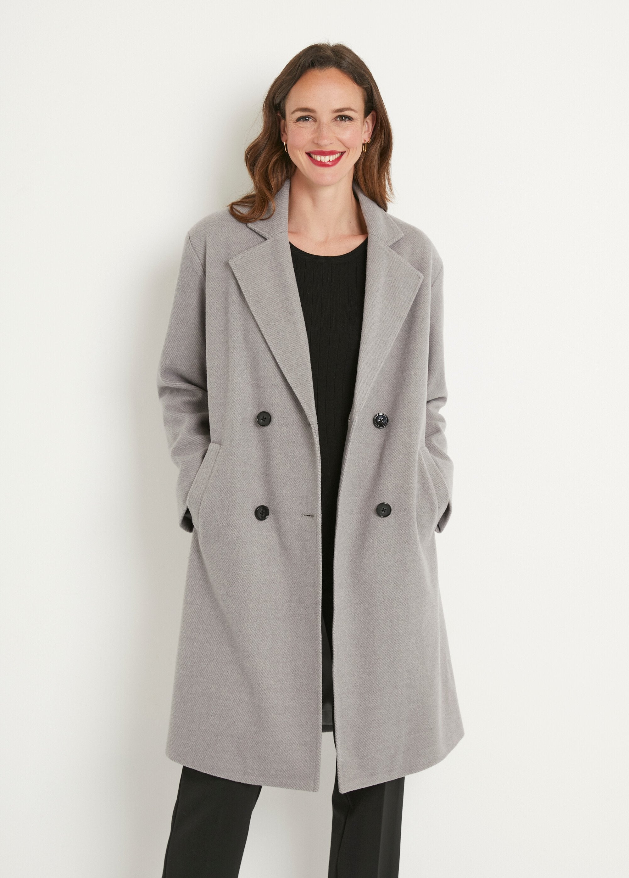 Double-breasted_coat_with_tailored_collar_Gray_FA1_slim