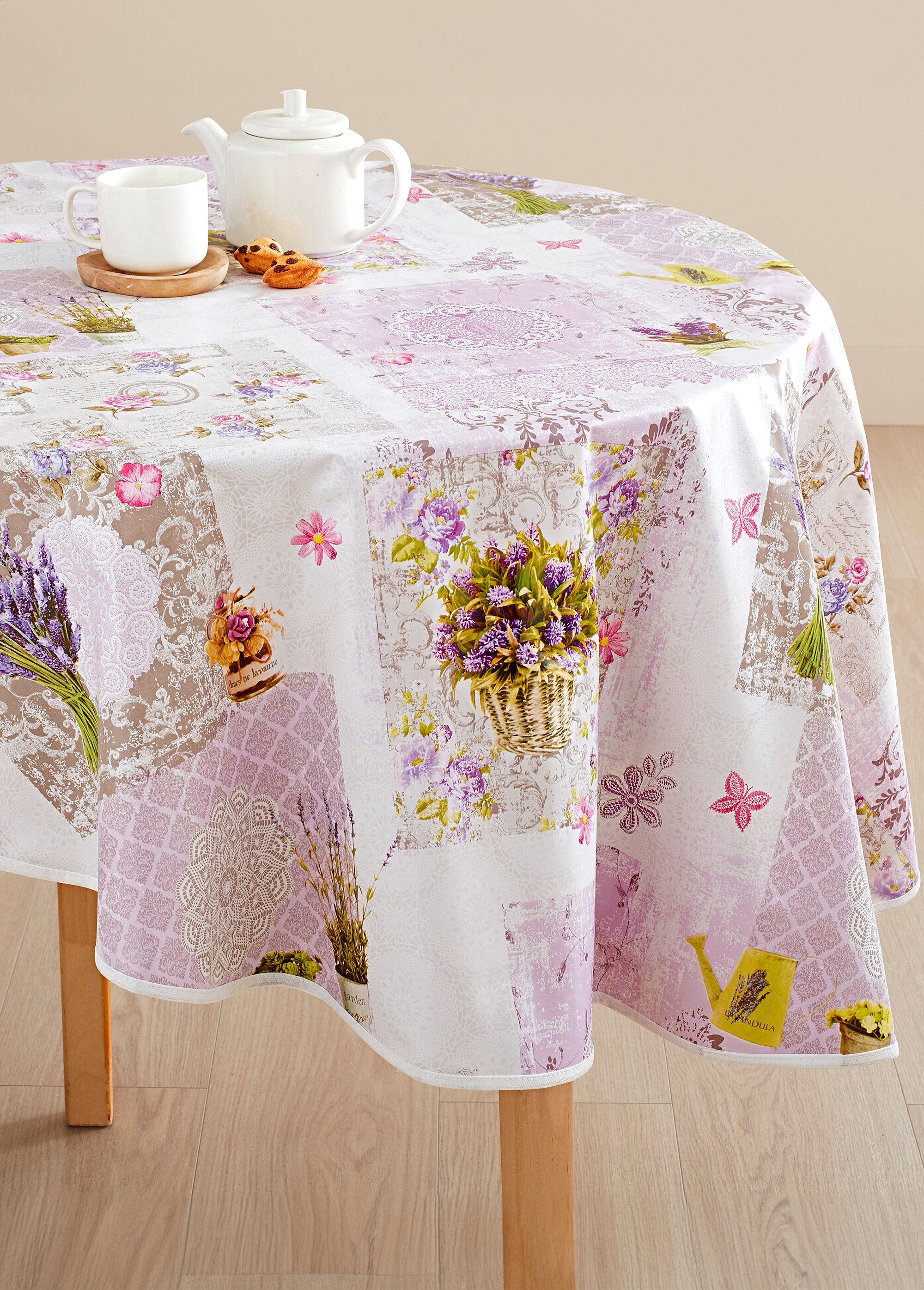 Floral_print_oilcloth_tablecloth_Pink_FA1_slim