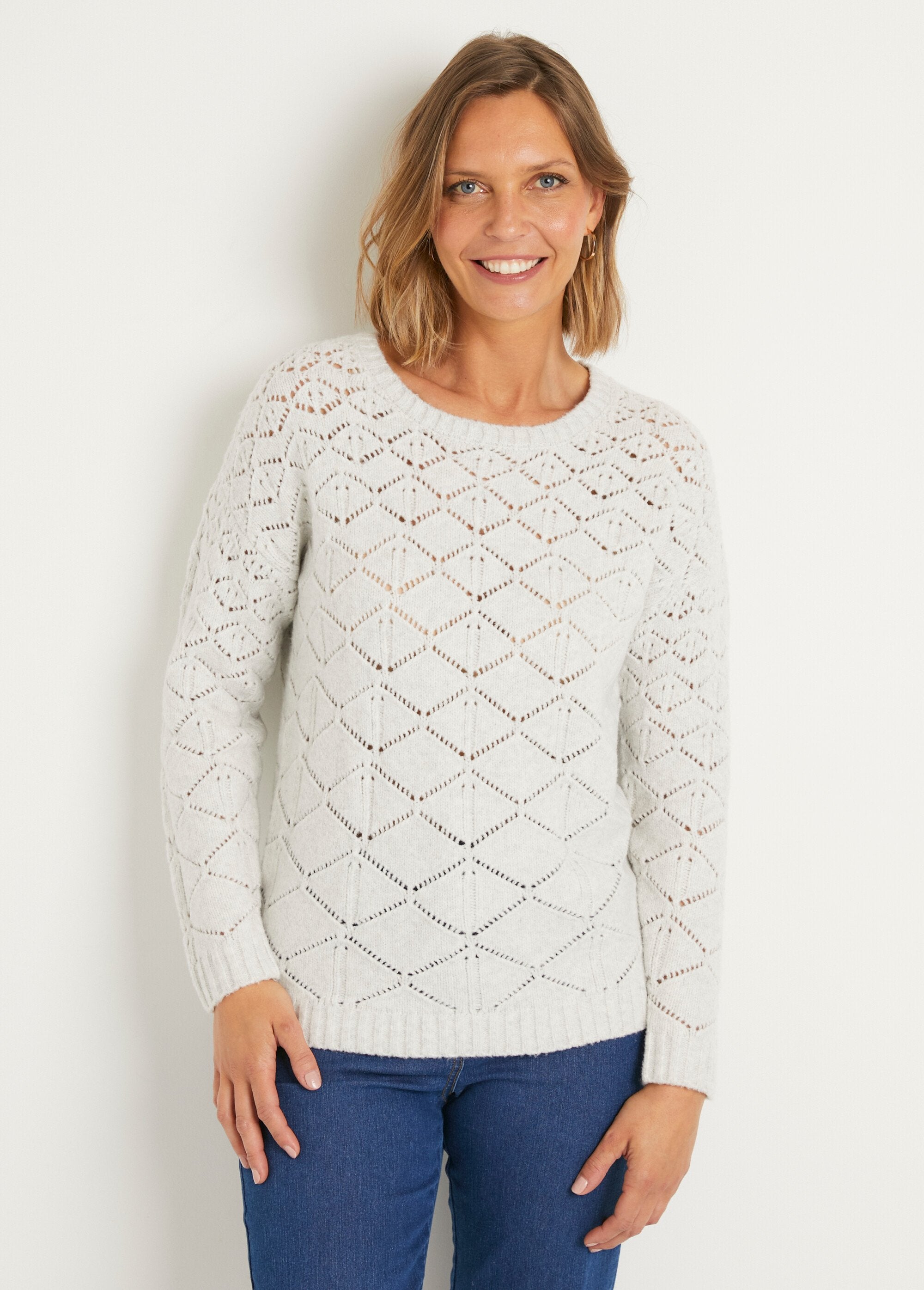 Openwork_short_sweater,_round_neck,_long_sleeves_Gray_FA1_slim