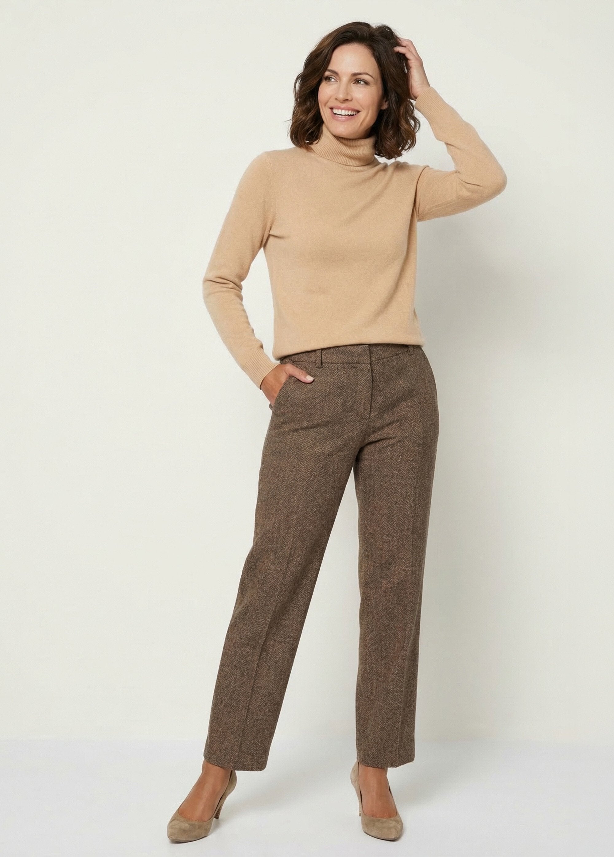 Soft_long-sleeved_turtleneck_sweater_camel_SF1_slim