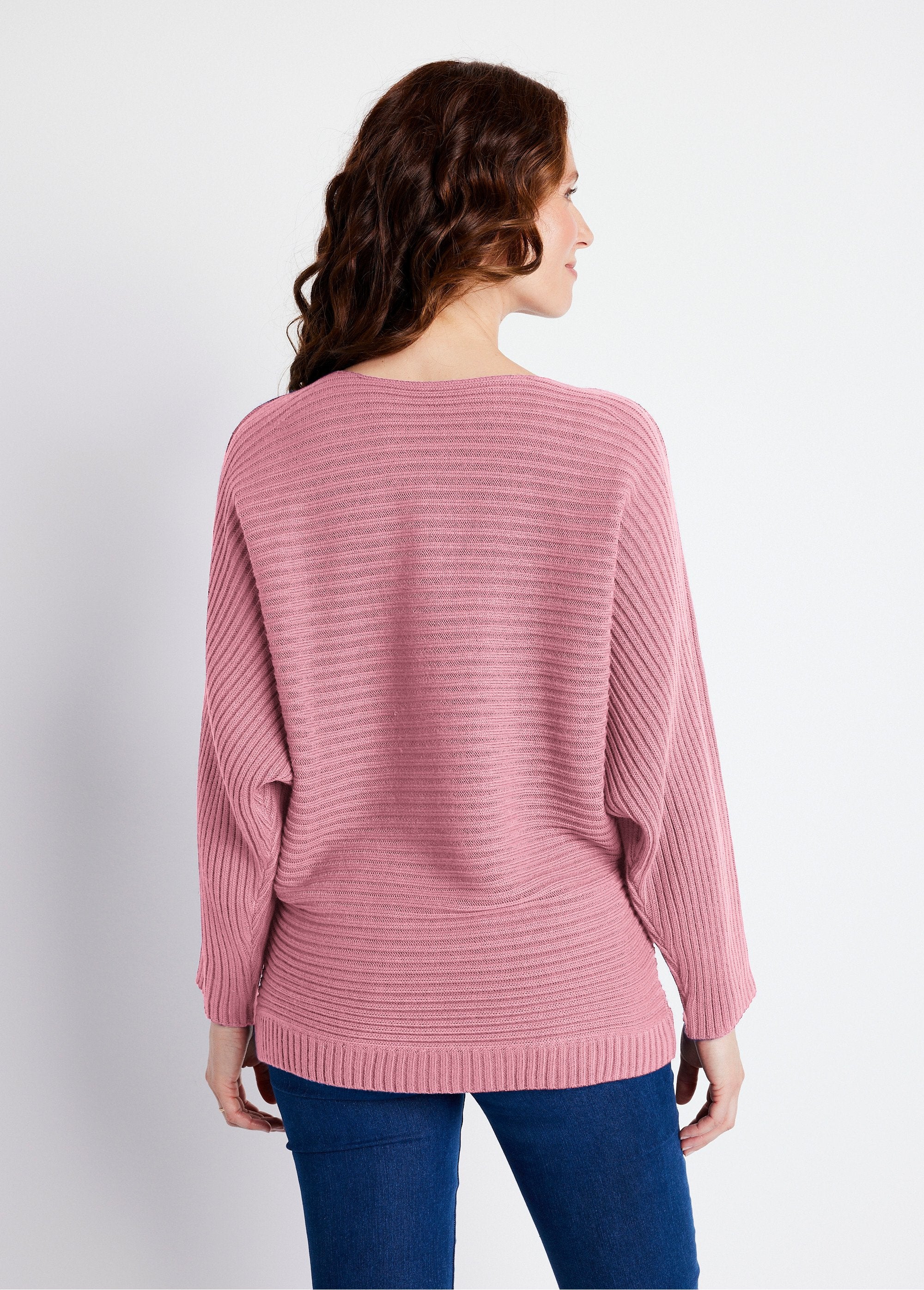 Ribbed_knit_sweater_with_batwing_sleeves_Parma_DO1_slim