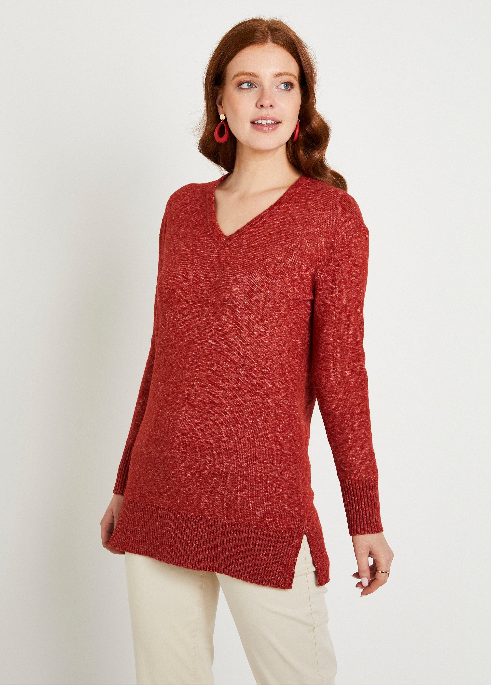 Long_V-neck_mottled_wool_tunic_sweater_Brick_FA1_slim