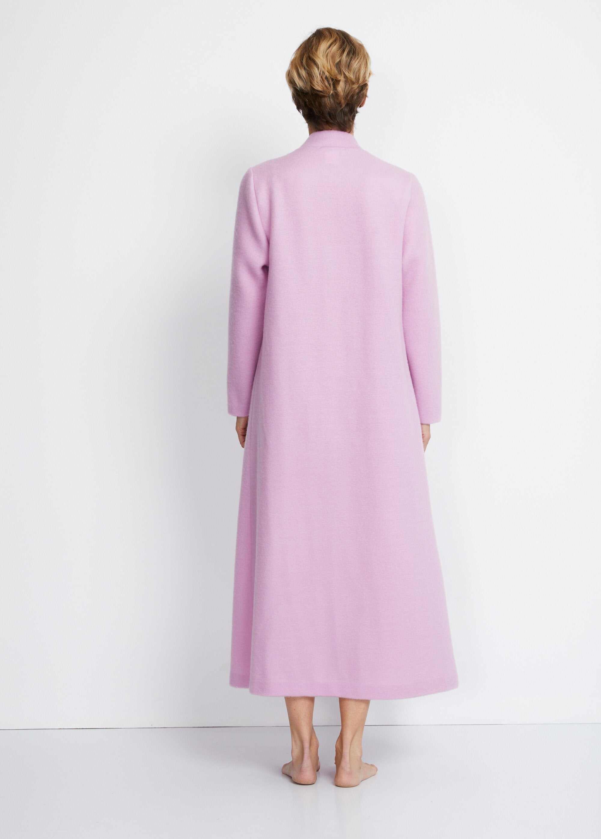 Courtelle®_zipped_knit_bathrobe_Lilac_DO1_slim