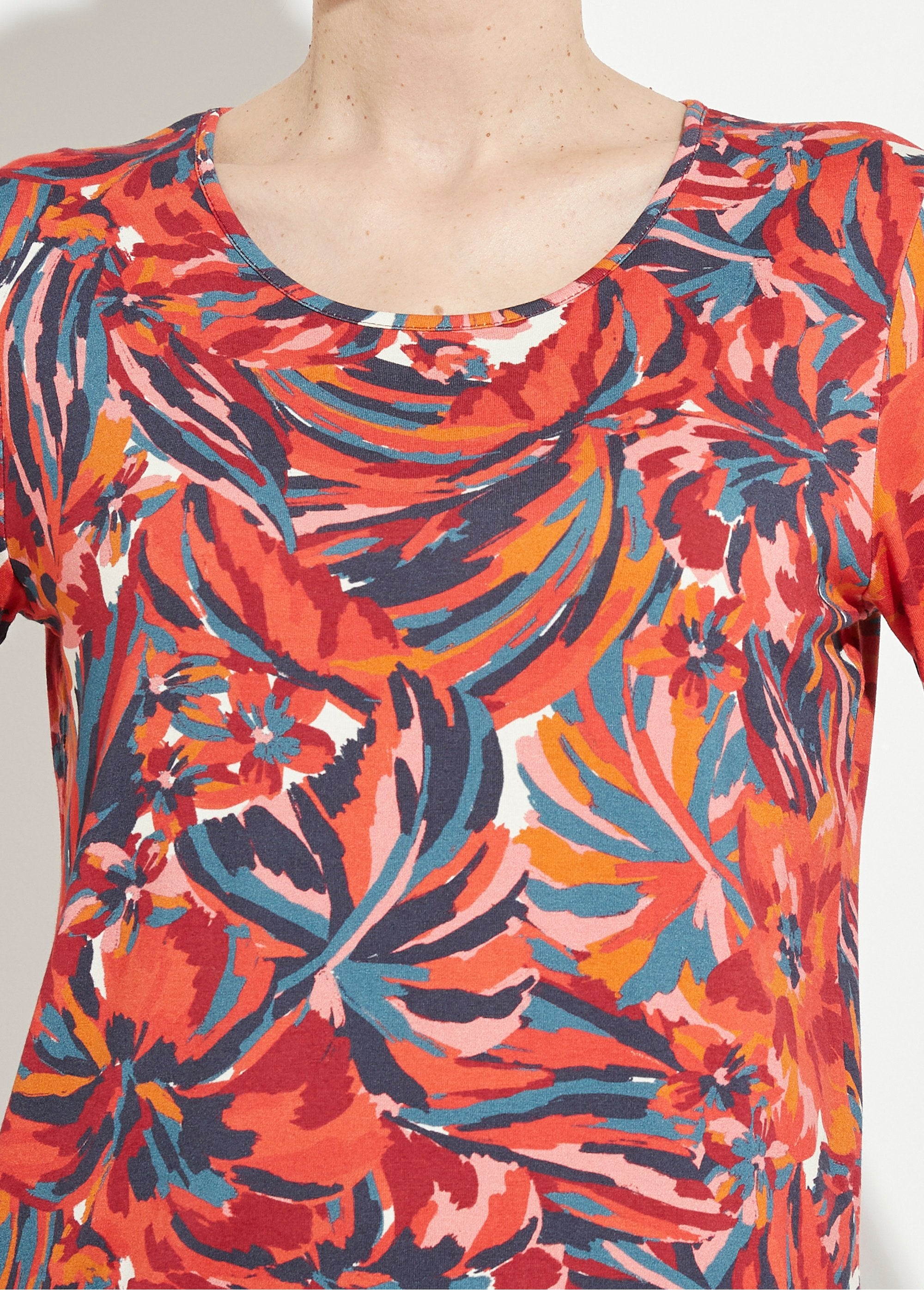 Floral_long-sleeved_round-neck_t-shirt_Tomette_print_DE1_slim