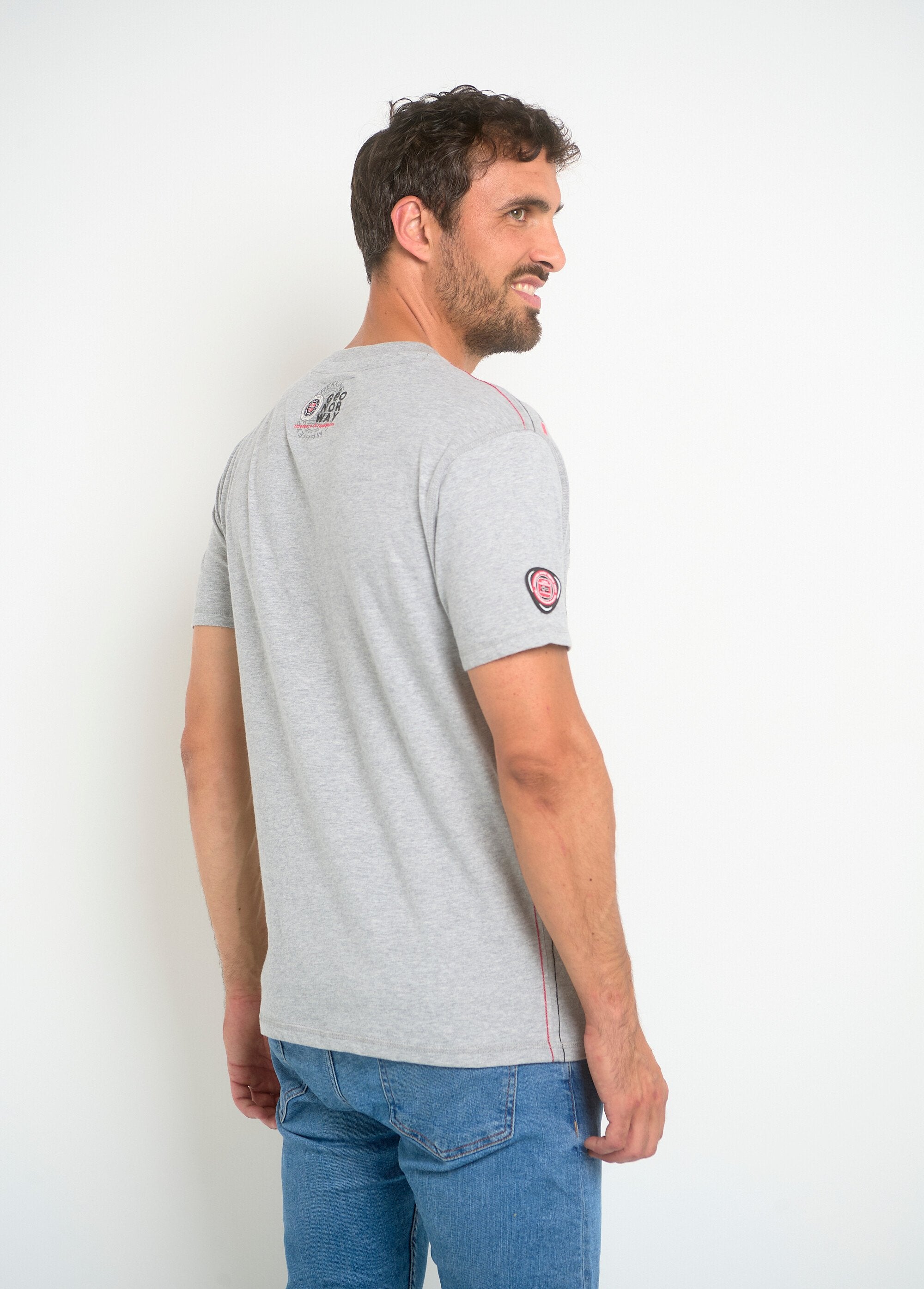 Men's_round_neck_t-shirt_with_inscriptions_Gray_DO1_slim