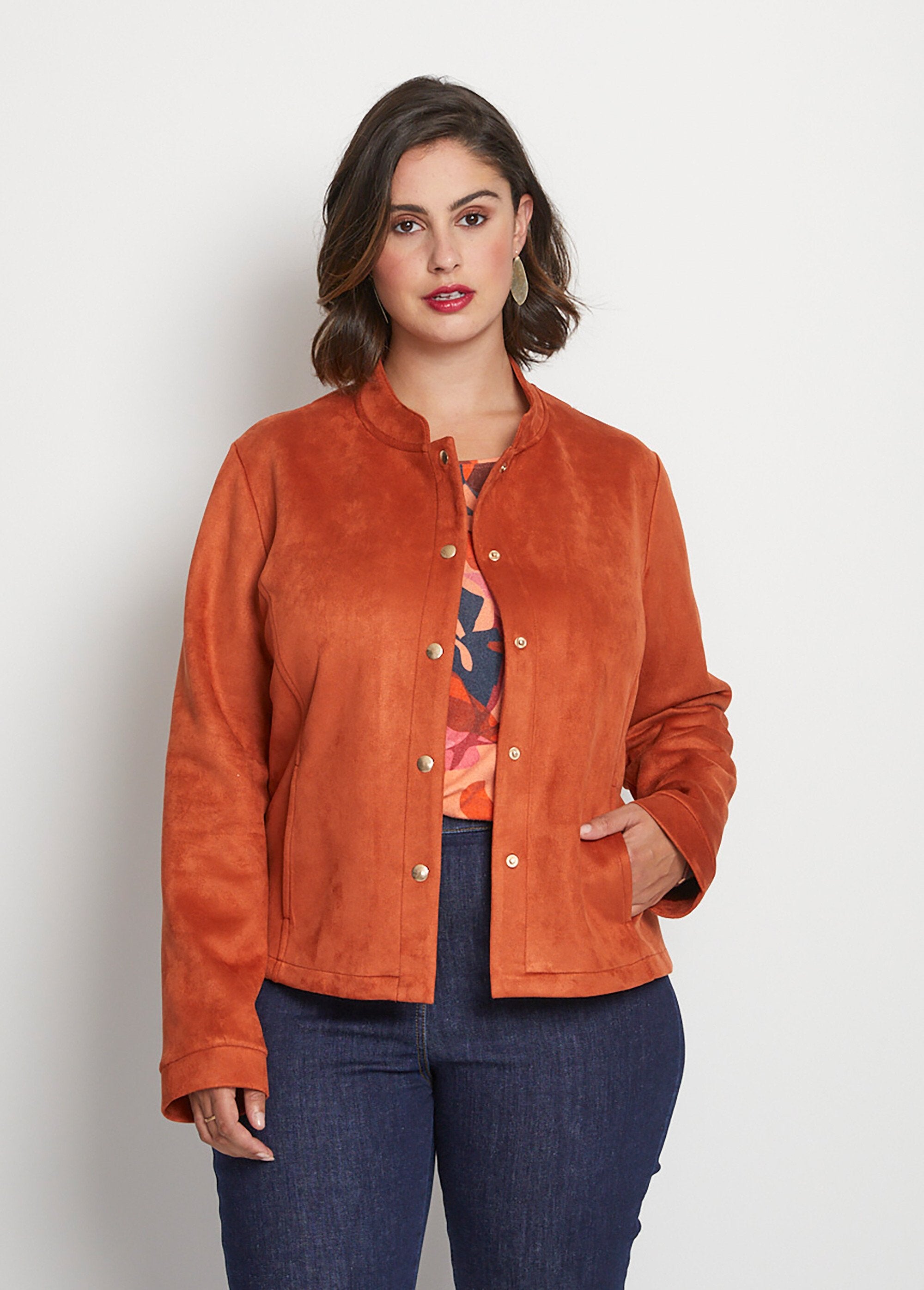 Short_snap_jacket_in_suede_knit_Paprika_FA1_curvy