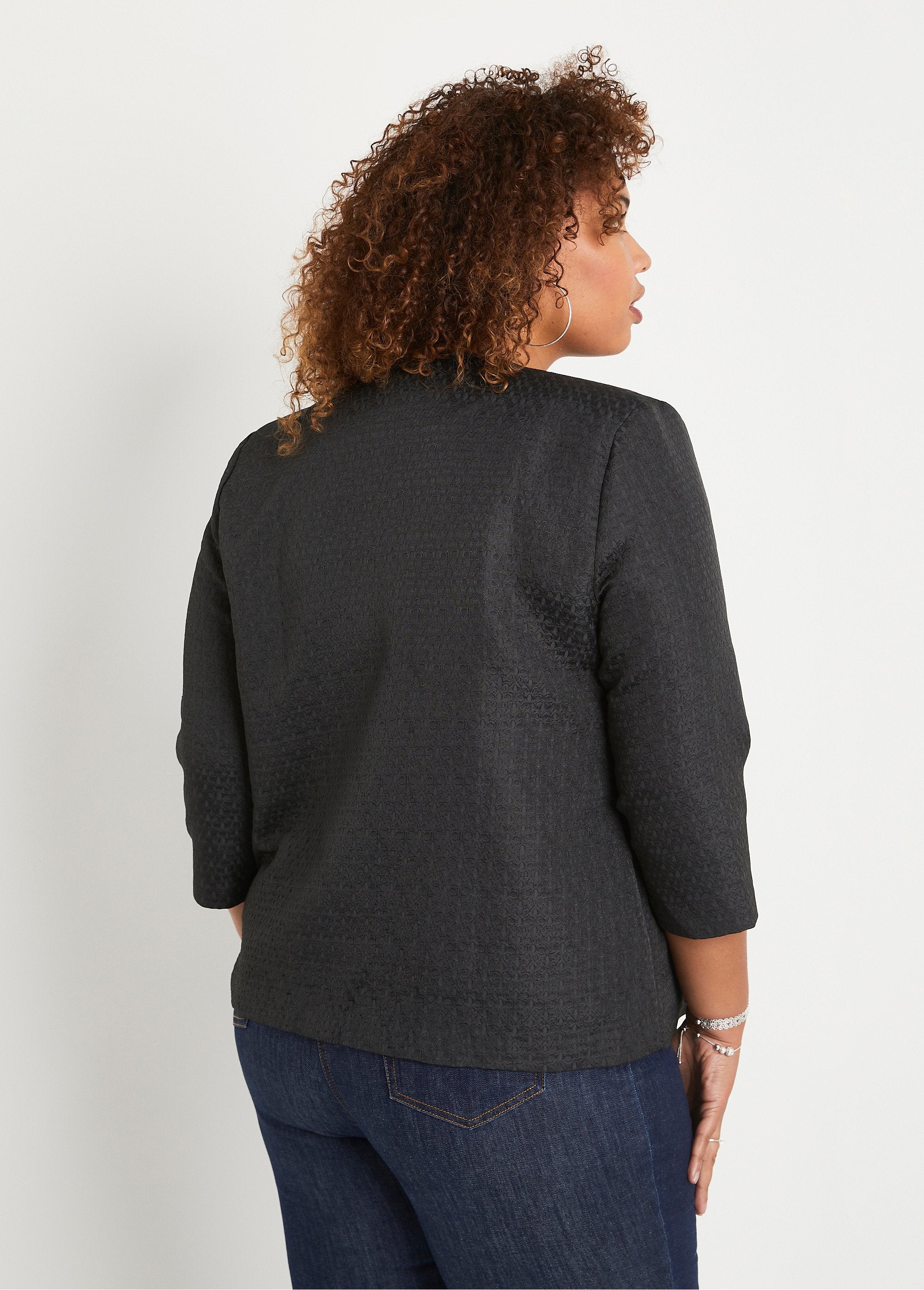 Crew-neck_jacket_with_3/4_sleeves_Black_DO1_curvy