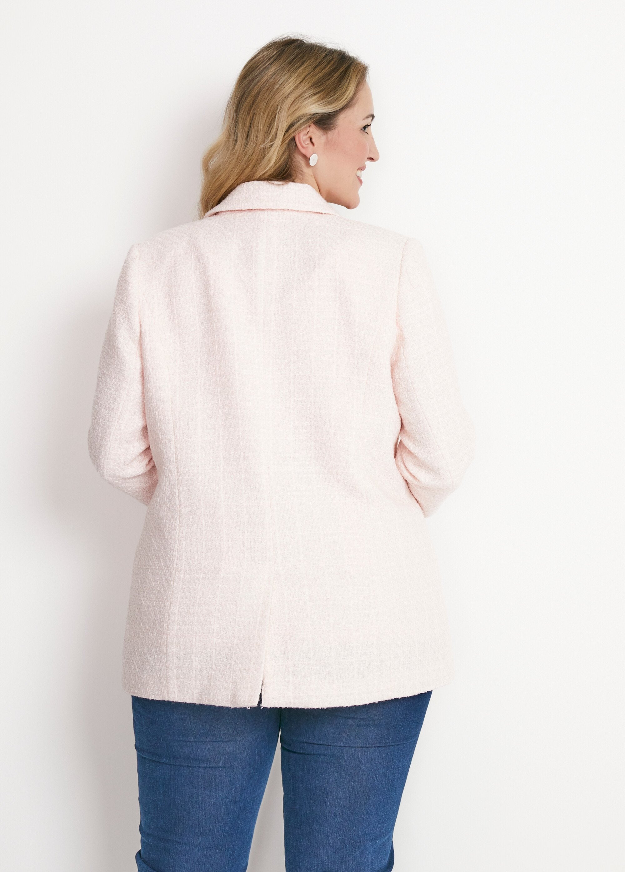 Button-down_straight_jacket_in_woven_fabric_with_tailored_collar_Light_pink_DO1_curvy